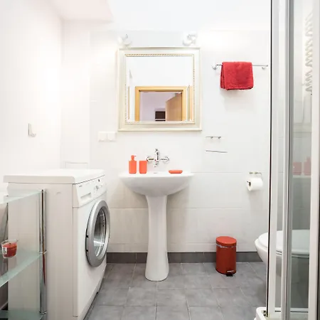 Elegant Ordynacka * Varşova