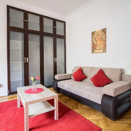 Elegant Ordynacka Apartment *